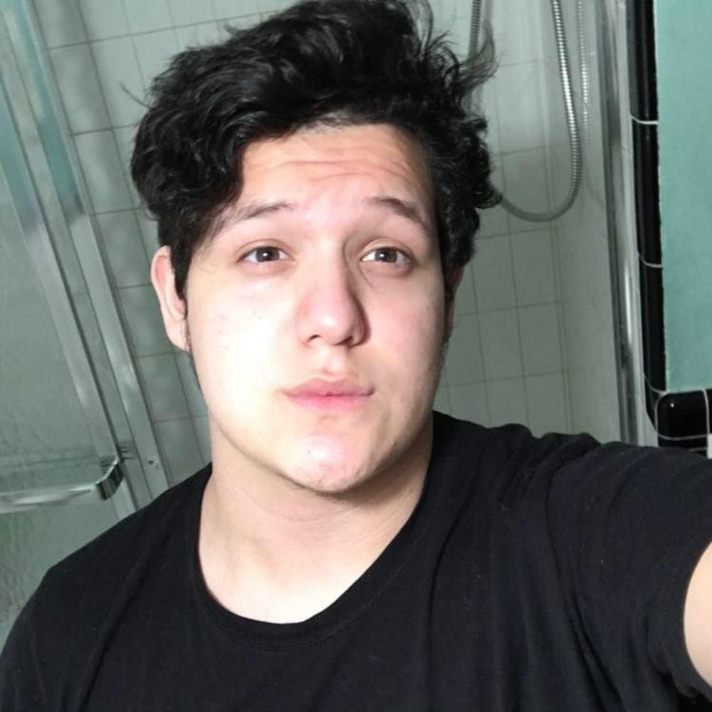 Meet your Posher, Daniel